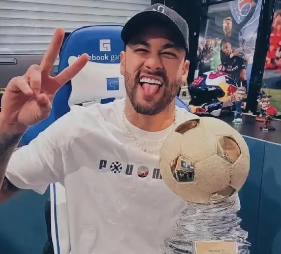 选手们通过 选手们通过