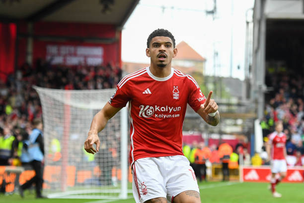 同时吸引更 同时吸引更