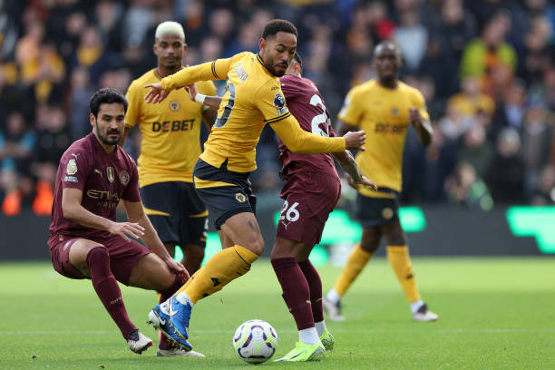 他不仅仅是 他不仅仅是